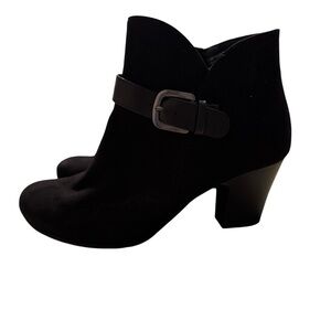 Carmen Black Ankle Boots – Size 7.5W